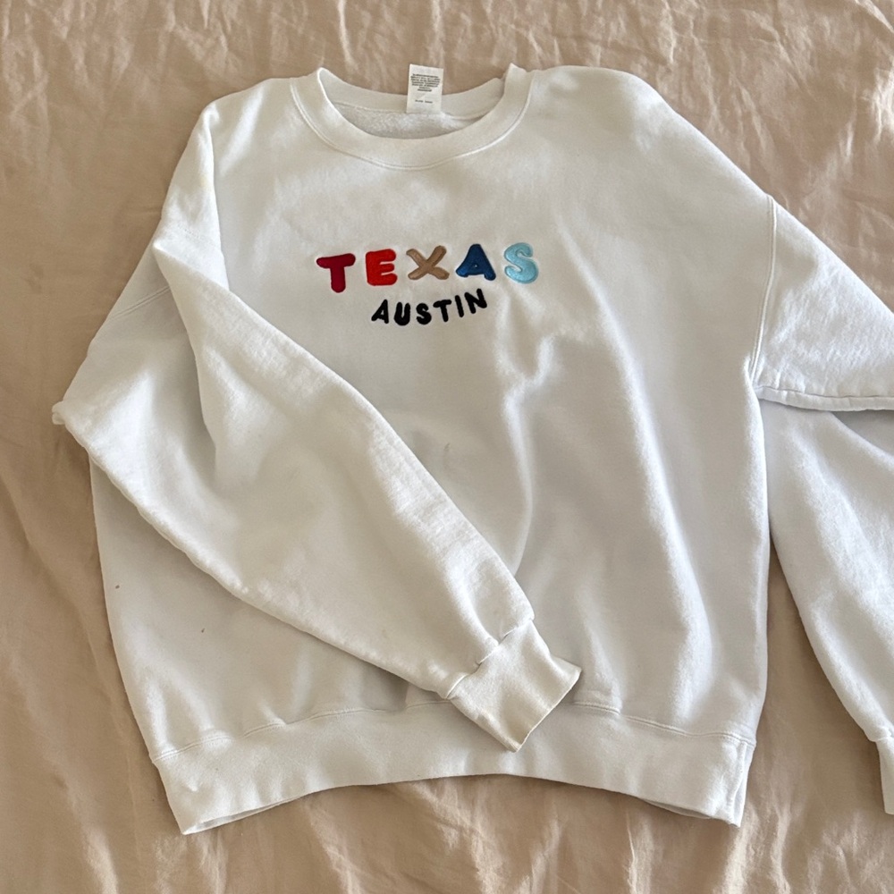 Hanes Austin Texas sweatshirt